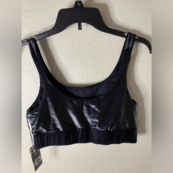 Black Show Me Your MuMu Triton Tankini Cire Sports Bra Top, NWT'S - Picture 5 of 9